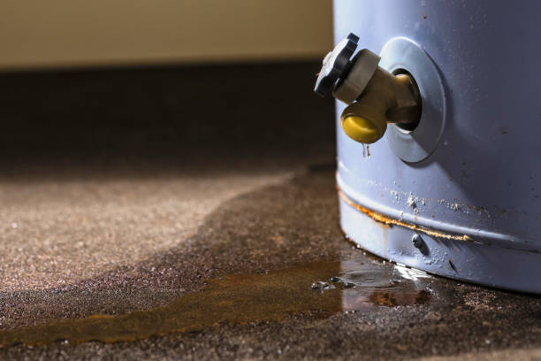 Best Emergency water extraction  in Charter Oak, CA